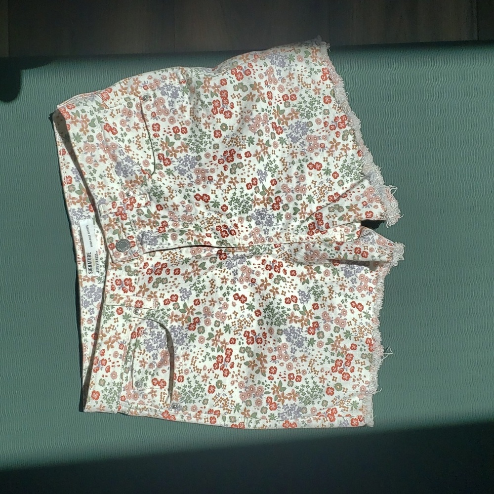 Levi Strauss Floral High-Rise Shorts